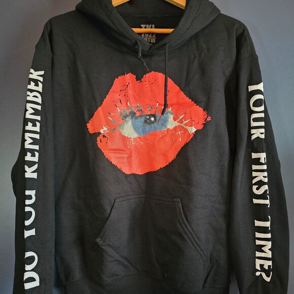 The Kid Laroi Lips TOUR Hoodie Black Size Medium - Picture 1 of 3